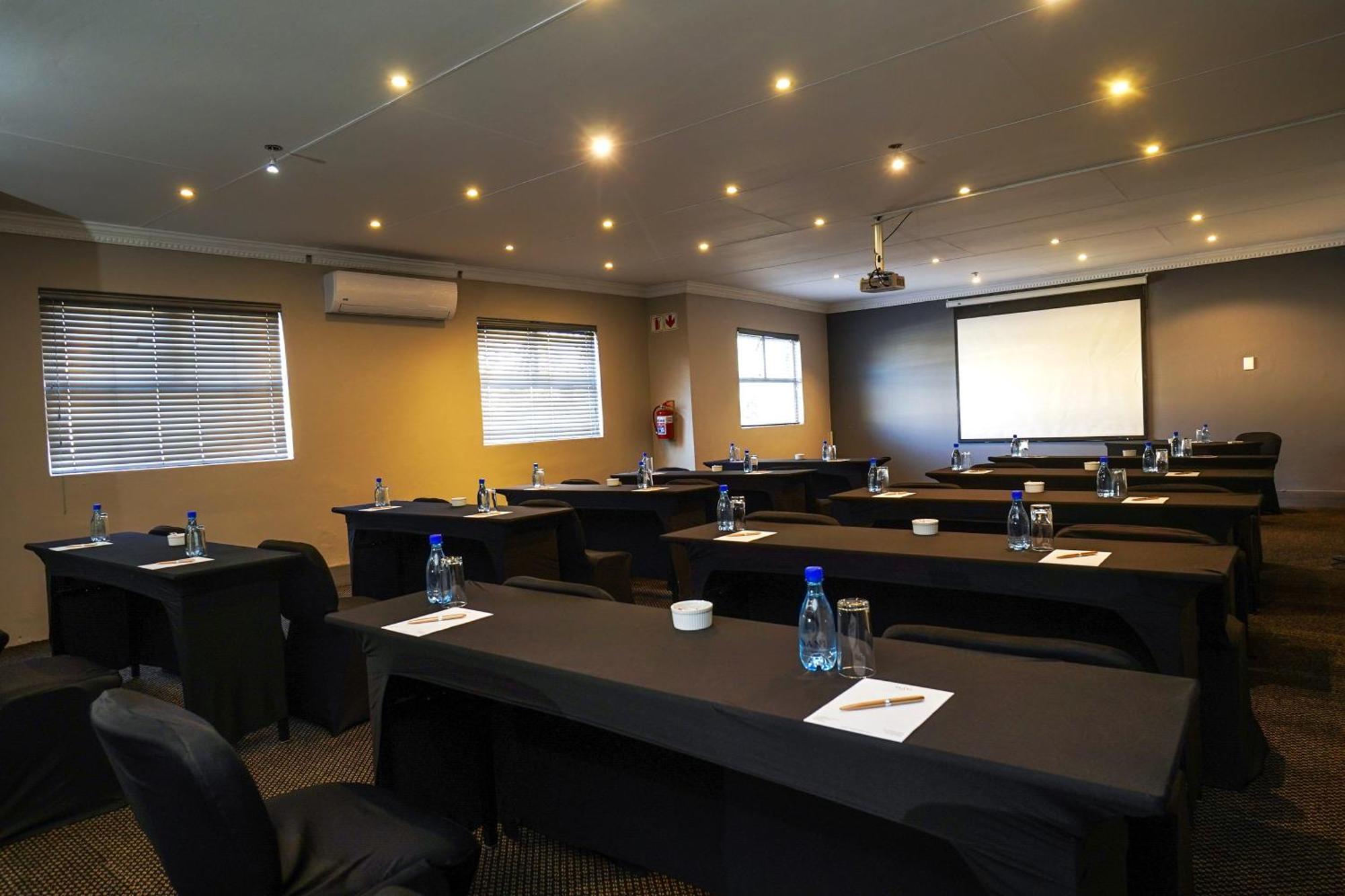 Inani Hotel Gallagher Midrand Εξωτερικό φωτογραφία