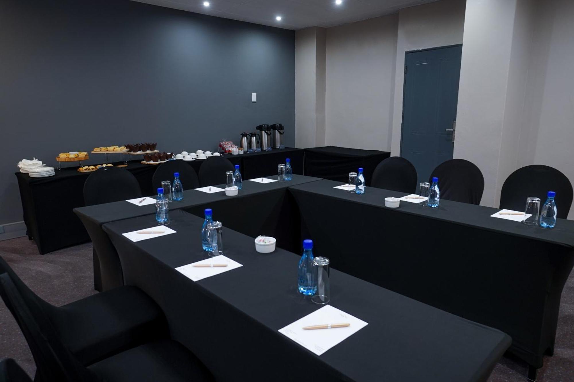 Inani Hotel Gallagher Midrand Εξωτερικό φωτογραφία